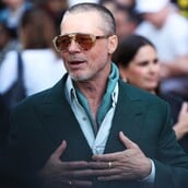 ΜΠΡΑΝΤ ΠΙΤ ΕΛΛΑΔΑ ΕΦΤΑΣΕ ΥΔΡΑ