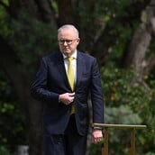 ΑΝΤΡΙΟΥ ΑΥΣΤΡΑΛΙΑ ΑΛΜΠΑΝΕΖΙ ΔΙΑΔΟΧΗ ΒΑΣΙΛΙΚΗ ΟΙΚΟΓΕΝΕΙΑ ΘΡΟΝΟΣ