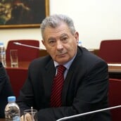 ΣΗΦΗΣ ΒΑΛΥΡΑΚΗΣ ΔΙΚΗ