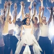 Σαν φίδι πάνω στο δέρμα σου/ Ένα πολυπόστ του Πάνου Μιχαήλ