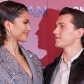 ΤΟΜ ΧΟΛΑΝΤ ΖΕΝΤΑΓΙΑ ΓΑΜΟΣ