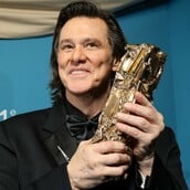 Η εμφάνιση του Jim Carrey στα César έγινε viral θεωρία συνωμοσίας — Τι απαντούν διοργάνωση και εκπρόσωποι