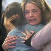 Savannah Guthrie: Επέστεψε στο «Today» για πρώτη φορά μετά την εξαφάνιση της μητέρας της