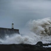 Καιρός - Ζιακόπουλος: Νέο βαρομετρικό χαμηλό φέρνει καταιγίδες και πτώση της θερμοκρασίας στη χώρα