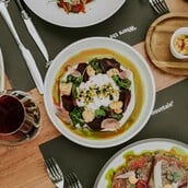 Mister Beef Steakhouse: Μια σοβαρή γευστική πρόταση στην Πεντέλη