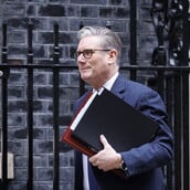 ΚΙΡ ΣΤΑΡΜΕΡ ΗΝΩΜΕΝΟ ΒΑΣΙΛΕΙΟ ΝΤΟΝΑΛΝΤ ΤΡΑΜΠ ΙΡΑΝ