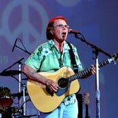 COUNTRY JOE MCDONALD WOODSTOCK