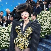 ΤΙΜΟΤΕ ΣΑΛΑΜΕ DOJA CAT ΟΠΕΡΑ ΜΠΑΛΕΤΟ