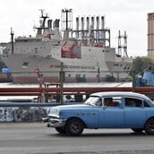 Κούβα: Διαπραγματεύσεις ΗΠΑ και ΟΗΕ για την εισαγωγή καυσίμων στη χώρα