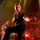 Ο Alex Kapranos καταγγέλλει το IDF για τη χρήση του Take Me Out χωρίς άδεια