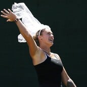 ΑΡΙΝΑ ΣΑΜΠΑΛΕΝΚΑ ΝΥΦΙΚΟ