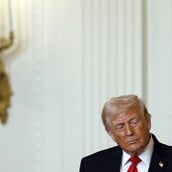 ΙΡΑΝ ΜΕΣΗ ΑΝΑΤΟΛΗ ΝΤΟΝΑΛΝΤ ΤΡΑΜΠ ΣΤΕΝΑ ΤΟΥ ΟΡΜΟΥΖ