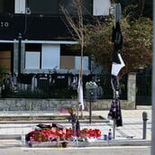 ΚΑΛΑΜΑΡΙΑ ΘΕΣΣΑΛΟΝΙΚΗ ΕΠΙΘΕΣΗ ΜΕ ΜΑΧΑΙΡΙ