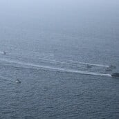 ΠΕΡΣΙΚΟΣ ΚΟΛΠΟΣ ΕΛΛΗΝΙΚΑ ΠΛΟΙΑ ΜΕΣΗ ΑΝΑΤΟΛΗ