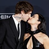 ΝΤΕΜΙ ΛΟΒΑΤΟ ΓΑΜΟΣ ΤΡΟΜΑΚΤΙΚΟ