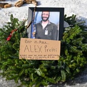 ΜΙΝΕΣΟΤΑ ΝΤΟΝΑΛΝΤ ΤΡΑΜΠ ΑΛΕΞ ΠΡΕΤΙ ΡΕΝΕ ΓΚΟΥΝΤ