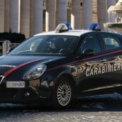 ΙΤΑΛΙΑ ΜΑΘΗΤΗΣ ΜΑΧΑΙΡΙ ΚΑΘΗΓΗΤΡΙΑ