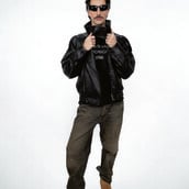 Μάνο, τι φοράς σήμερα και πόσο κοστίζει;