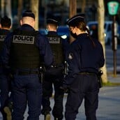 ΠΑΡΙΣΙ ΒΟΜΒΙΣΤΙΚΗ ΕΠΙΘΕΣΗ ΣΥΛΛΗΨΕΙΣ