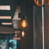 ΤΙΜΟΛΟΓΙΑ ΜΠΛΕ ΠΟΙΟΙ ΠΡΟΣΤΑΤΕΥΟΝΤΑΙ