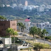 ΗΠΑ ΠΡΕΣΒΕΙΑ ΒΕΝΕΖΟΥΕΛΑ ΚΑΡΑΚΑΣ ΝΤΟΝΑΛΝΤ ΤΡΑΜΠ