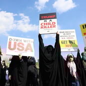 ΙΡΑΝ ΜΕΣΗ ΑΝΑΤΟΛΗ ΝΤΟΝΑΛΝΤ ΤΡΑΜΠ ΗΠΑ