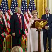 ΝΤΟΝΑΛΝΤ ΤΡΑΜΠ ΧΡΙΣΤΟΣ