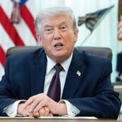 ΝΤΟΝΑΛΝΤ ΤΡΑΜΠ ΔΗΜΟΚΡΑΤΙΚΟΙ 