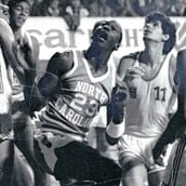 Ο Μάικλ Τζόρνταν κάποτε έπαιξε μπάσκετ στα Πατήσια 