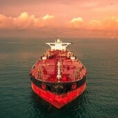 ΣΤΕΝΑ ΟΡΜΟΥΖ ΠΛΟΙΑ ΠΕΡΑΣΑΝ