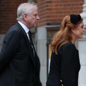 ΑΝΤΡΙΟΥ ΣΑΡΑ ΦΕΡΓΚΙΟΥΣΟΝ ΠΑΣΧΑ