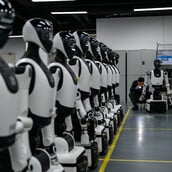 AI ΡΟΜΠΟΤ ΔΟΥΛΕΙΕΣ ΤΟΥ ΣΠΙΤΙΟΥ