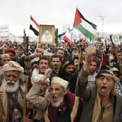 Μεσάνυχτα στα στενά του Ορμούζ 