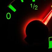 ΒΕΝΖΙΝΗ ΤΙΜΗ ΠΕΤΡΕΛΑΙΟ ΥΓΡΑΕΡΙΟ