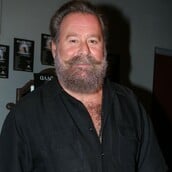 ΚΩΣΤΗΣ ΣΑΒΒΙΔΑΚΗΣ ΠΑΠΑΣ ΣΤΑΥΡΟΣ