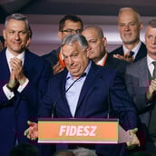 Εκλογές στην Ουγγαρία: Ο Όρμπαν παραδέχθηκε την ήττα του - Τέλος εποχής μετά από 16 χρόνια