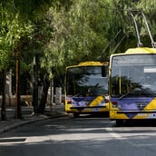ΜΜΜ ΛΕΩΦΟΡΕΙΑ ΤΡΟΛΕΙ ΤΡΑΜ ΔΕΥΤΕΡΑ ΠΑΣΧΑ