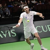 ΣΤΕΦΑΝΟΣ ΤΣΙΤΣΙΠΑΣ 