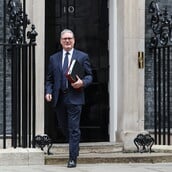 ΚΙΡ ΣΤΑΡΜΕΡ ΠΟΛΕΜΟΣ ΗΠΑ ΙΡΑΝ ΑΠΕΙΛΕΣ ΝΤΟΝΑΛΝΤ ΤΡΑΜΠ