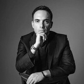 Ο Καθρέφτης του Χάρη Πολίτη 