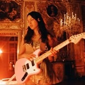 Ολίβια Ροντρίγκο ανοίγει τη νέα της εποχή με το «Drop Dead» στις Βερσαλλίες