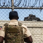 ΑΙΤΗ ΑΝΘΡΩΠΙΣΤΙΚΗ ΚΡΙΣΗ ΠΕΙΝΑ