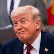 ΝΤΟΝΑΛΝΤ ΤΡΑΜΠ ΨΥΧΕΔΕΛΙΚΑ 