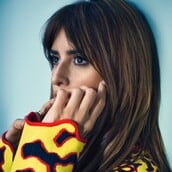 Η Πενέλοπε Κρουζ δεν έχει πάψει να φοβάται. Ούτε να μιλά