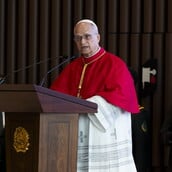 ΠΑΠΑΣ ΛΕΩΝ ΝΤΟΝΑΛΝΤ ΤΡΑΜΠ