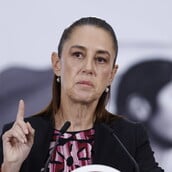 ΜΕΞΙΚΟ ΚΛΑΟΥΝΤΙΑ ΣΕΙΝΜΠΑΟΥΜ ΑΜΕΡΙΚΑΝΙΚΗ ΠΡΕΣΒΕΙΑ