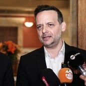 ΧΑΡΗΣ ΔΟΥΚΑΣ ΞΕΝΟΔΟΧΕΙΑ ΑΘΗΝΑ