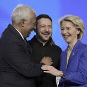 ΕΥΡΩΠΑΪΚΗ ΕΝΩΣΗ ΔΑΝΕΙΟ ΒΟΛΟΝΤΙΜΙΡ ΖΕΛΕΝΣΚΙ ΟΥΚΡΑΝΙΑ