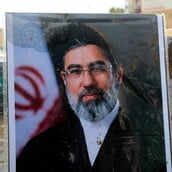 ΙΡΑΝ ΗΓΕΣΙΑ ΧΑΜΕΝΕΙ 