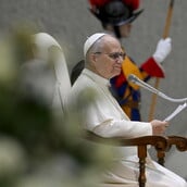 ΠΑΠΑΣ ΛΕΩΝ ΜΕΣΗ ΑΝΑΤΟΛΗ ΙΡΑΝ